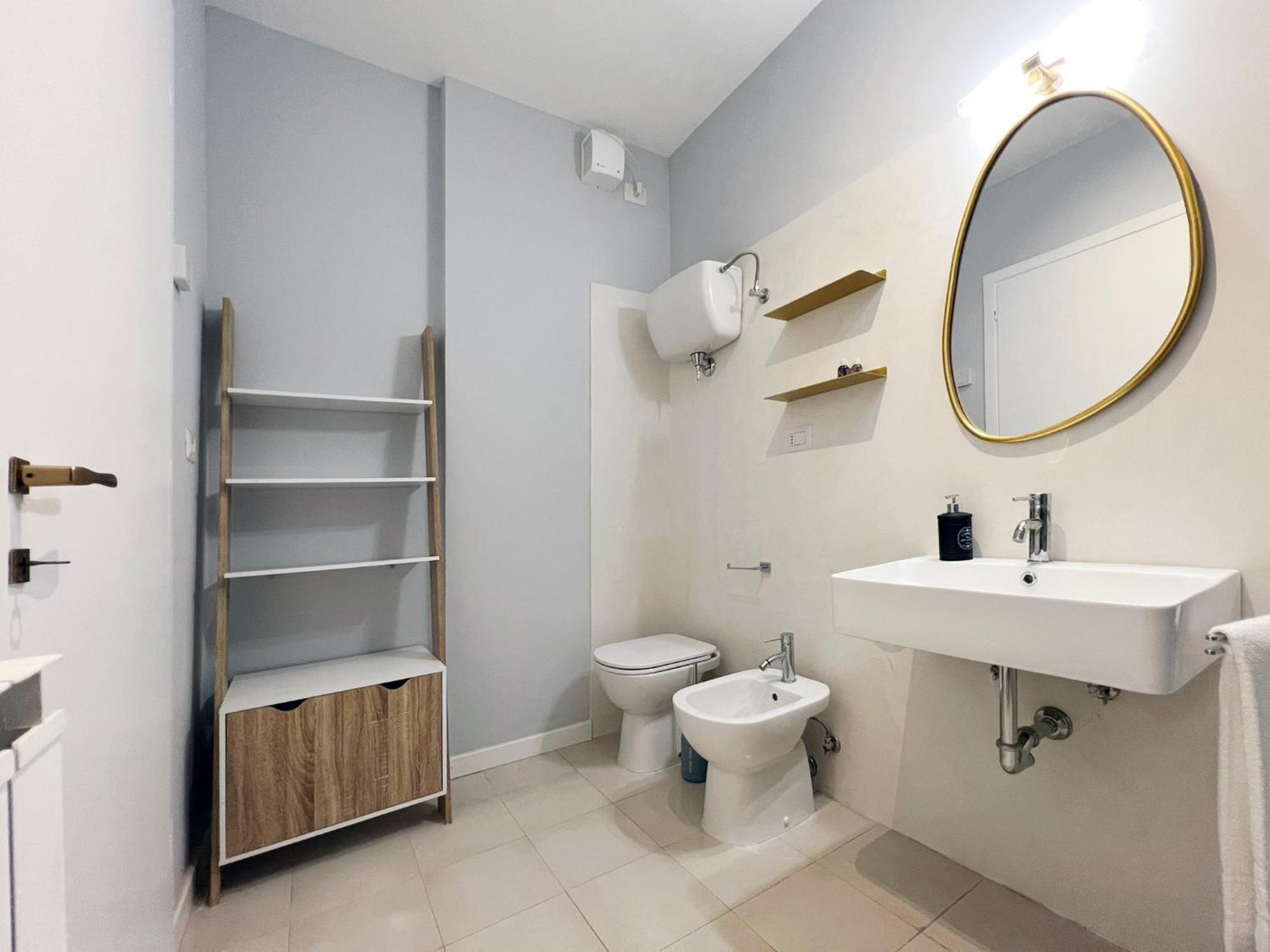 Glamorous Flat With Jacuzzi, King Size Bed And Small Balcony Perugia Zewnętrze zdjęcie